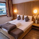 Alpenchalet Vital Neustift im Stubaital