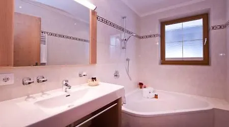 Апартаменты Alpenchalet Vital *