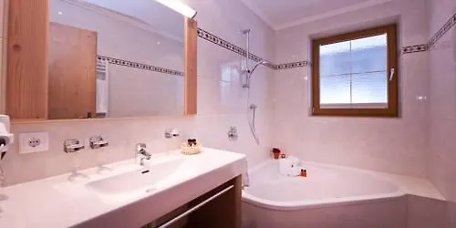 شقة Alpenchalet Vital *